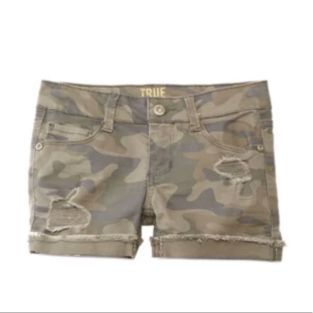 Unworn True Craft Camo Shorts